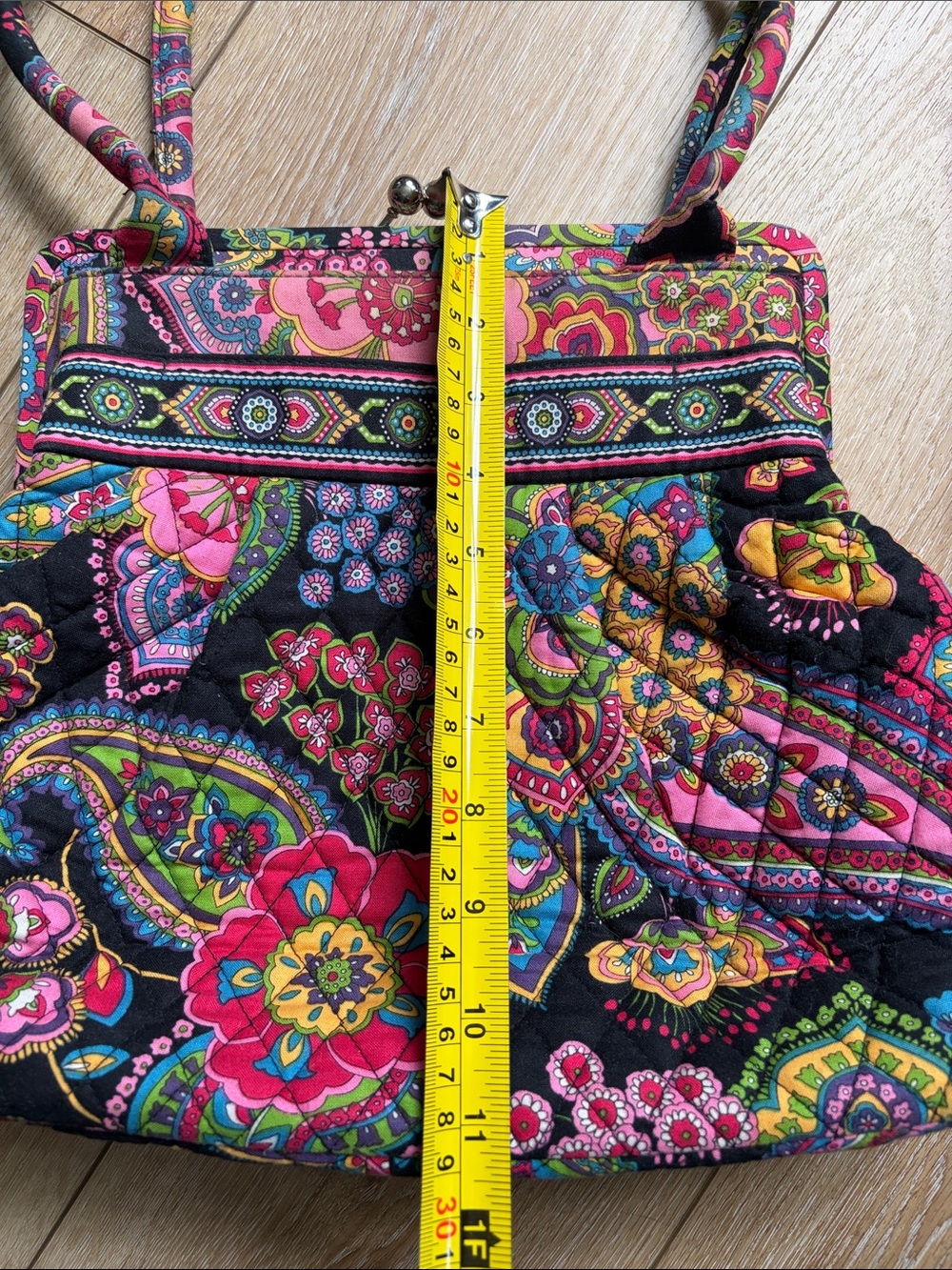 Vera Bradley Paisley Floral Kiss Lock Purse Shoulder Bag Symphony in Hue Retired - Picture 9 of 10